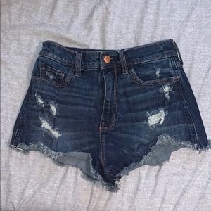 Size 0 Hollister Vintage Short - Distressed